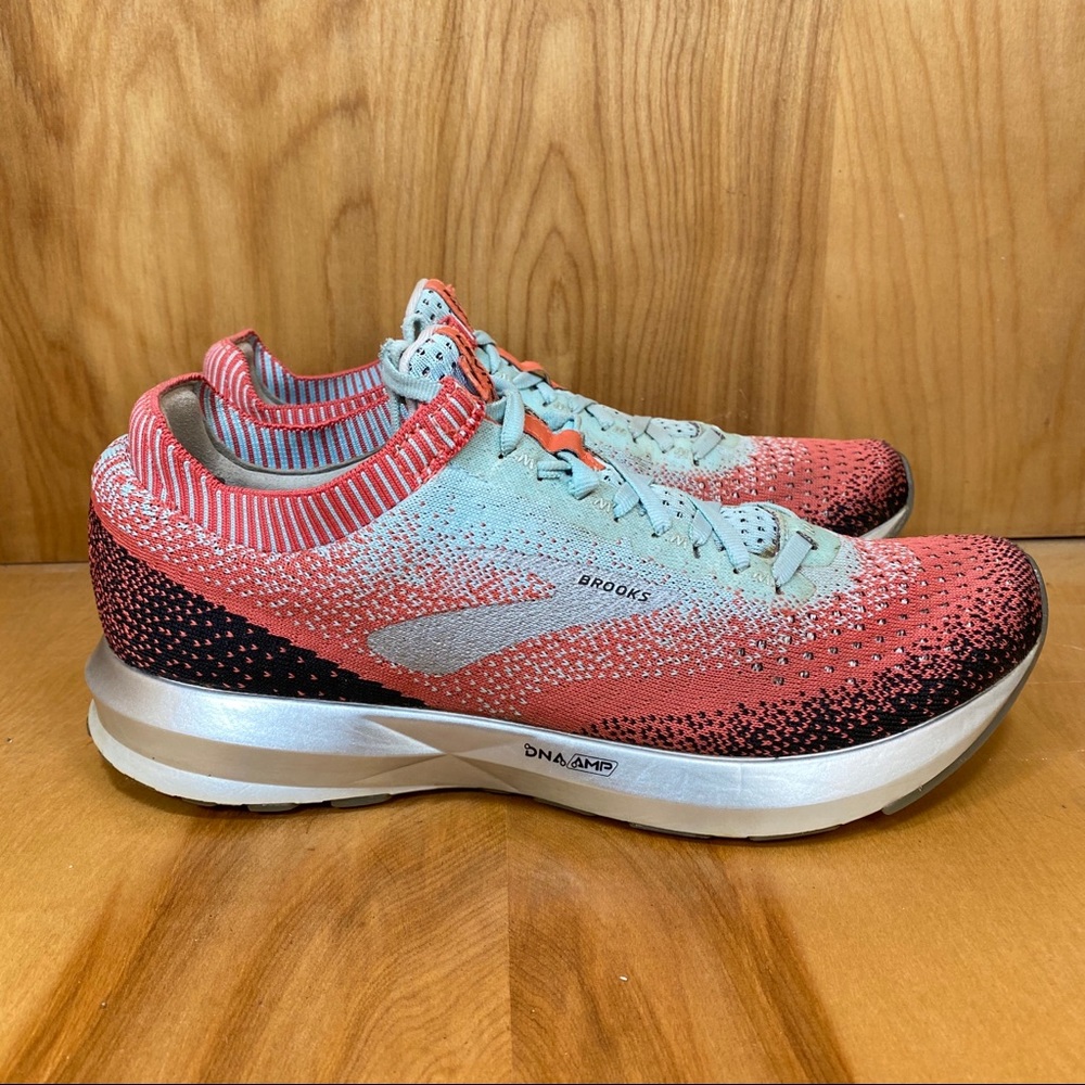 Brooks Levitate 2 Coral Blue Black 9.5